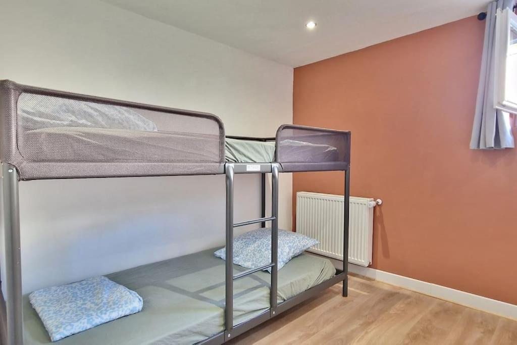 Maison Aurillac - 2 Chambres - Parking Gratuit Екстериор снимка
