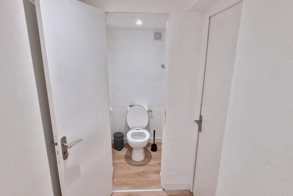 Maison Aurillac - 2 Chambres - Parking Gratuit Екстериор снимка